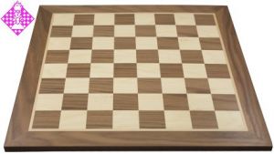 Chessboard walnut/maple, field square 45 mm