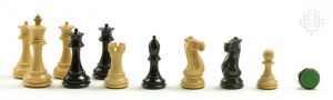 Chessmen Stallion, boxwood/ebony