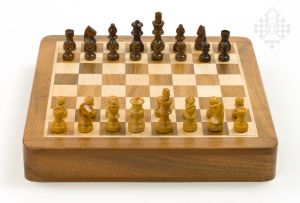 Chess set, magnetic, drawer, 25,5 x 25,5 cm